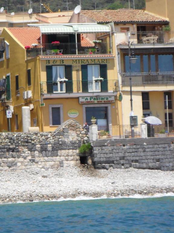 B&B Miramare Giardini-Naxos Extérieur photo
